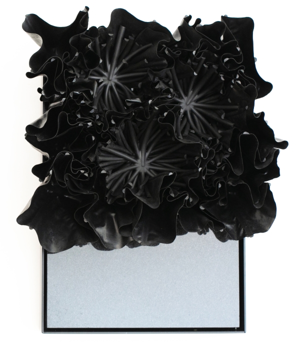 Black Flowes MH29